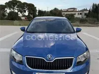 Usado Skoda Octavia Ambition 105 CV (77 kW) 2015 Azul Familiar