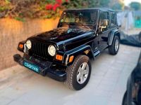 Usado Jeep Wrangler Sahara 143 CV (105 kW) 2005 Negro SUV