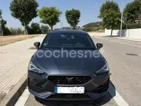 Usado Cupra Leon 150 CV (110 kW) 2023 Gris / plata Berlina