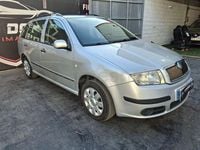 Usado Skoda Fabia 70 CV (51 kW) 2007 Gris / plata Familiar