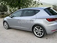 Usado Seat Leon FR 184 CV (135 kW) 2017 Gris / plata Berlina