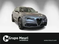 Usado Alfa Romeo Stelvio Sprint 190 CV (139 kW) 2021 Gris / plata SUV
