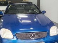 Usado Mercedes SLK200 136 CV (100 kW) 1997 Azul Descapotable