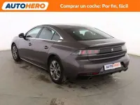 Usado Peugeot 508 Active 179 CV (131 kW) 2019 Gris Berlina