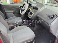 Usado Seat Altea Reference 102 CV (75 kW) 2005 Rojo Monovolumen