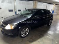 Usado Opel Astra GTC Sport 150 CV (110 kW) 2008 Negro Berlina