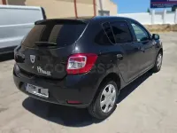 Usado Dacia Sandero Ambiance 75 CV (55 kW) 2013 Negro Berlina