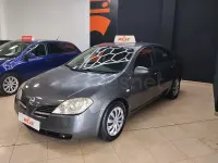 Usado Nissan Primera Acenta 120 HP (88 kW) 2004 Cinzento Sedan