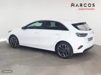 Usado Kia Ceed Style 100 CV (73 kW) 2025 Blanco Utilitario