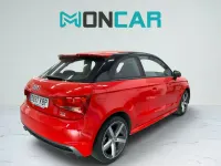 Usado Audi A1 Ambiente 95 CV (69 kW) 2017 Rojo Utilitario