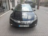 Usado Honda Civic Executive 140 CV (102 kW) 2007 Negro Berlina