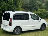 Usado Peugeot Partner Tepee Outdoor 120 CV (88 kW) 2016 Blanco Monovolumen