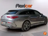 Usado Mercedes CLA200 Shooting Brake 150 CV (110 kW) 2022 Gris Familiar