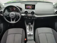 Usado Audi Q2 116 CV (85 kW) 2021 Gris/plata SUV