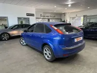 Usado Ford Focus Trend 90 CV (66 kW) 2007 Azul Utilitario