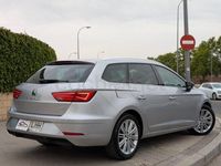 Usado Seat Leon XCELLENCE 130 CV (95 kW) 2020 Gris / plata Familiar