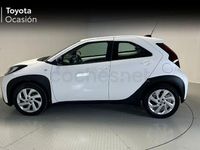Usado Toyota Aygo X Play 72 CV (52 kW) 2024 Blanco SUV
