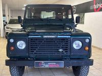Usado Land Rover Defender 122 CV (89 kW) 2006 Verde SUV