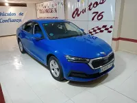 Usado Skoda Octavia Active 115 CV (84 kW) 2022 Azul