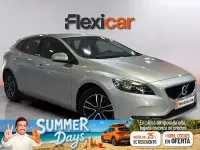 Usado Volvo V40 Momentum 120 CV (88 kW) 2017 Gris
