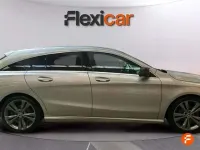Usado Mercedes CLA200 Shooting Brake 136 CV (100 kW) 2017 Gris Familiar