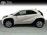 Usado Toyota Aygo X Play 72 CV (52 kW) 2025 Blanco SUV