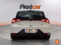 Usado Hyundai i20 101 CV (74 kW) 2021 Blanco Utilitario