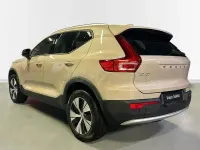 Usado Volvo XC40 Core 163 CV (119 kW) 2025 Beige SUV