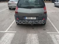 Usado Renault Grand Scénic II Dynamique 130 CV (95 kW) 2004 Verde Monovolumen