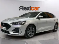 Usado Ford Focus ST-Line 125 CV (91 kW) 2023 Gris Berlina