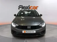 Usado Fiat Tipo Cross 131 CV (96 kW) 2022 Gris Berlina