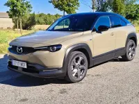 Usado Mazda MX30 Makoto 106 kW (145 CV) 2022 Verde claro SUV