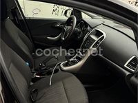 Usado Opel Astra Enjoy 100 HP (73 kW) 2012 Castanho Sedan