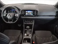 Usado Skoda Karoq SportLine 150 CV (110 kW) 2022 Blanco SUV
