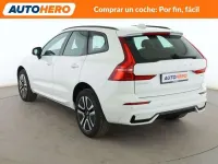 Usado Volvo XC60 R-Design 197 CV (144 kW) 2021 Blanco SUV