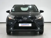 Usado Toyota Aygo X Play 72 CV (52 kW) 2022 Negro SUV