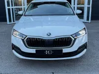 Usado Skoda Octavia Ambition 150 CV (110 kW) 2021 Blanco Berlina