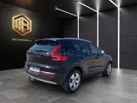 Usado Volvo XC40 Momentum 190 CV (139 kW) 2019 Negro SUV