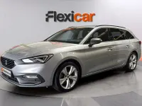 Usado Seat Leon FR 150 CV (110 kW) 2022 Gris Familiar