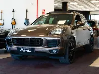 Usado Porsche Cayenne S E-Hybrid 416 CV (305 kW) 2015 Gris / plata SUV