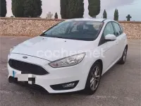 Usado Ford Focus Business Edition 125 CV (91 kW) 2016 Blanco Berlina