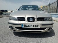 Usado Seat Leon Sport 105 CV (77 kW) 2005 Beige Utilitario