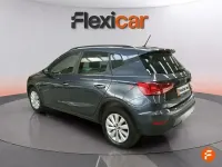 Usado Seat Arona Ecomotive 95 CV (69 kW) 2019 Gris SUV