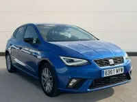 Usado Seat Ibiza FR 116 CV (85 kW) 2025 Azul Utilitario