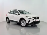Usado Seat Arona Style 110 CV (80 kW) 2023 Blanco SUV