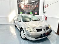 Usado Renault Mégane II Dynamique 110 CV (80 kW) 2006 Gris / plata Berlina