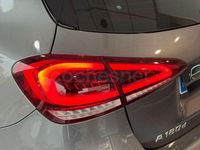 Usado Mercedes A180 116 CV (85 kW) 2020 Gris / plata Berlina