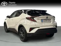 Usado Toyota C-HR Advance 122 CV (89 kW) 2017 Blanco SUV