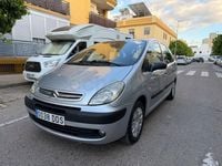 Usado Citroën Xsara Picasso Exclusive 90 CV (66 kW) 2005 Gris / plata Monovolumen
