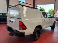 Usado Toyota HiLux 150 CV (110 kW) 2021 Blanco Pickup/Camioneta